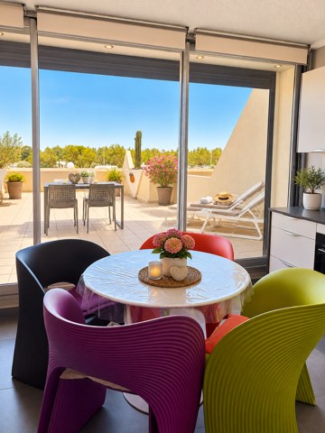 Home K107 — dining
