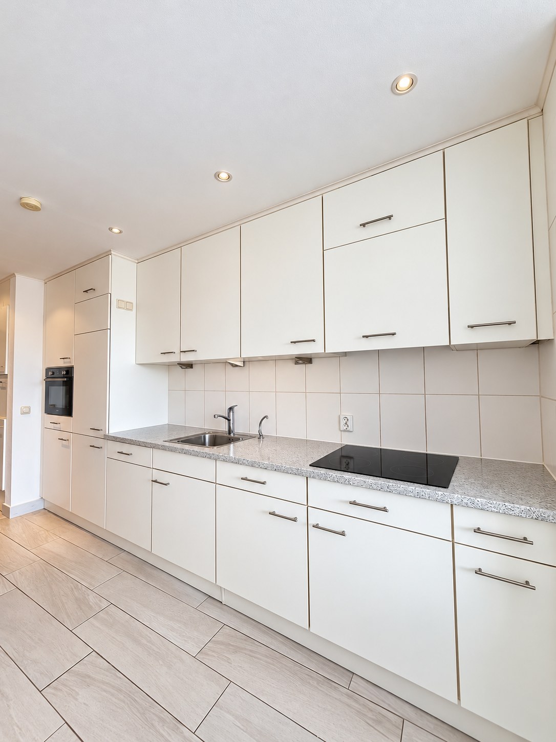 Le Sud K205 — La cuisine équipée